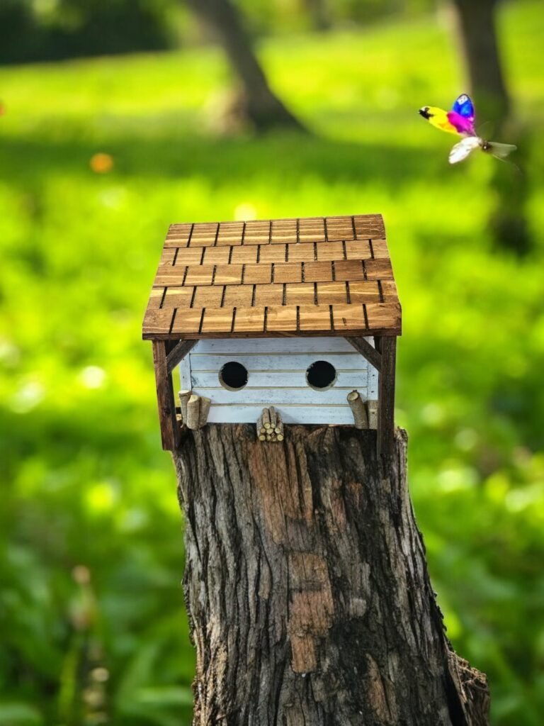 RUSTIC – Two Room Birdhouse